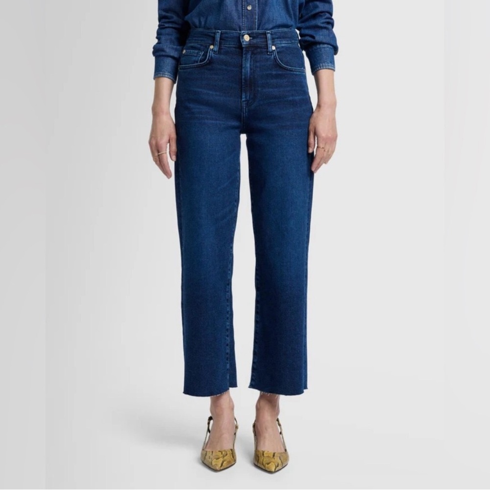 7 For All Mankind Dark Blue Cropped Alexa